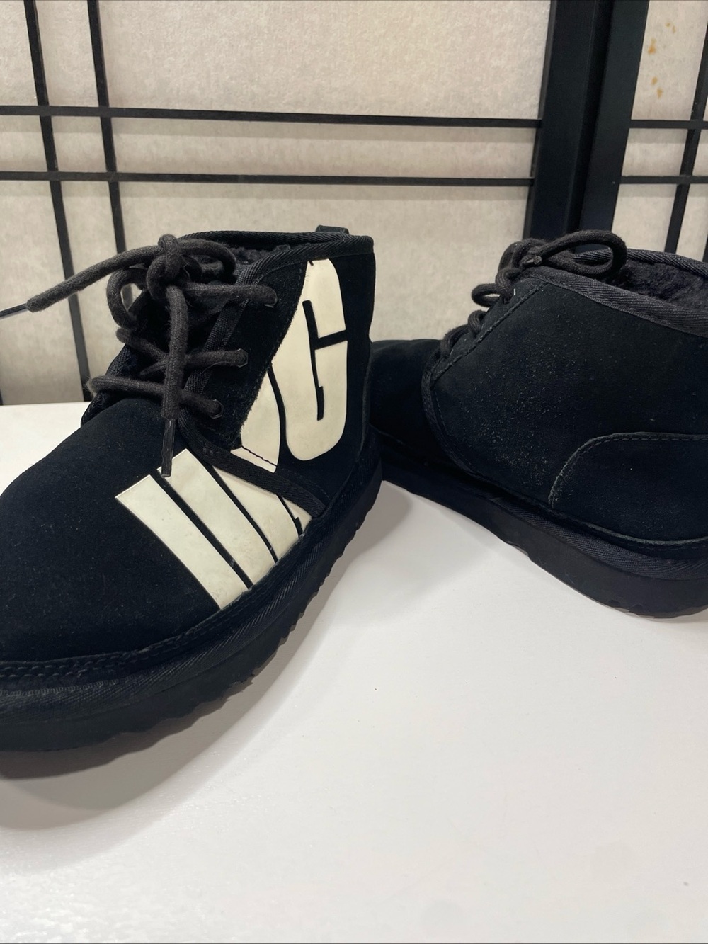 UGG Neumel Chopd Boots Black Suede Women's USA 5 - EU 37 Unisex Chukka - Picture 10 of 10